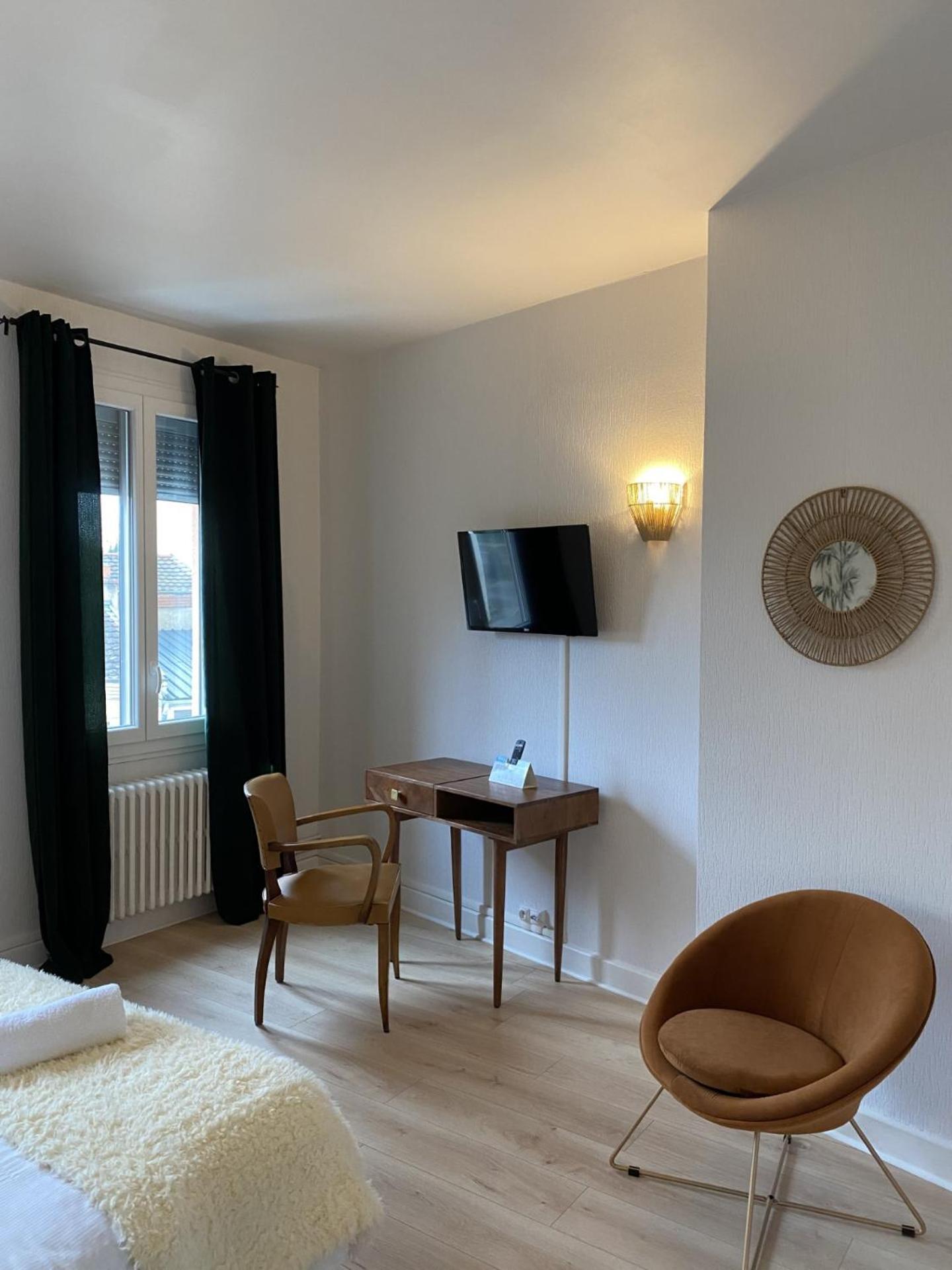 Hotel Aux Vendanges De Bourgogne Paray-le-Monial Luaran gambar