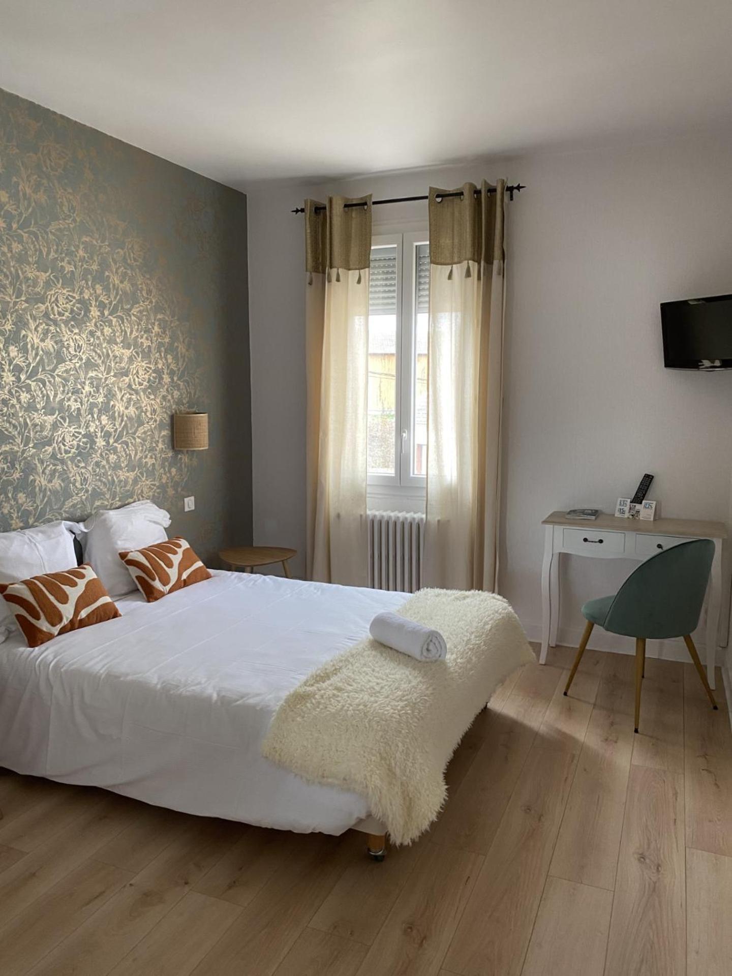 Hotel Aux Vendanges De Bourgogne Paray-le-Monial Luaran gambar
